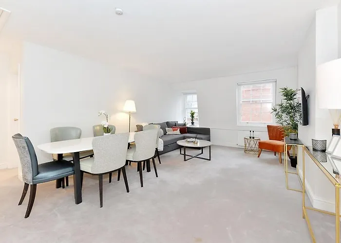 Chic 2 Bed Flat Cadogan Square
